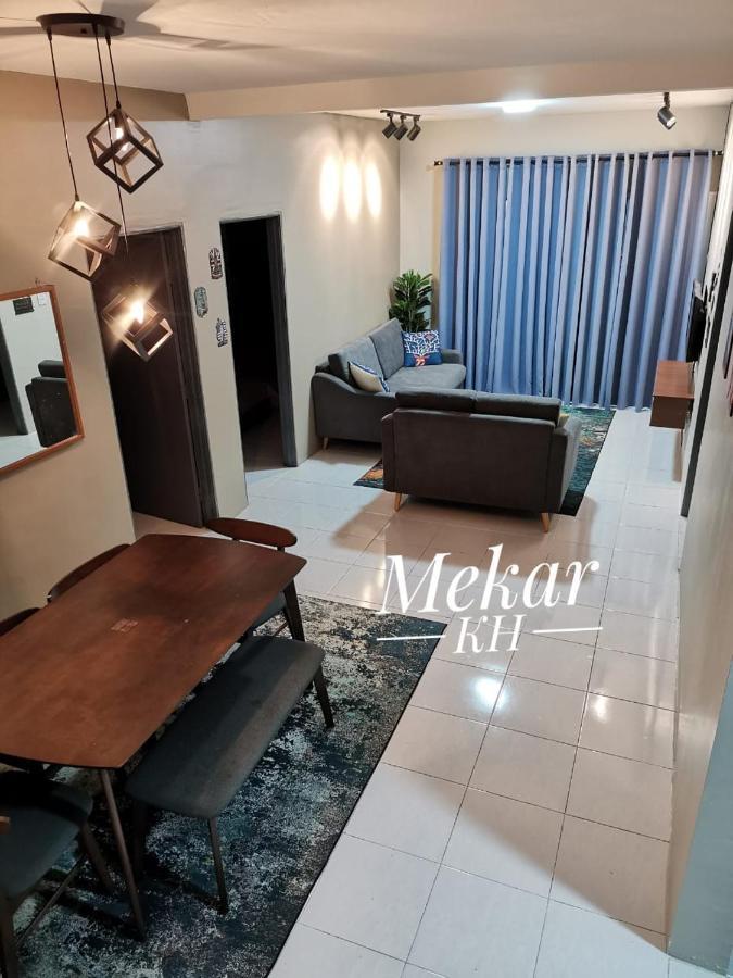 Mekar Kh Homestay 브린창 외부 사진